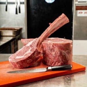 Australsk Wagyu Tomahawk MBS 9+ - 1,9 kg