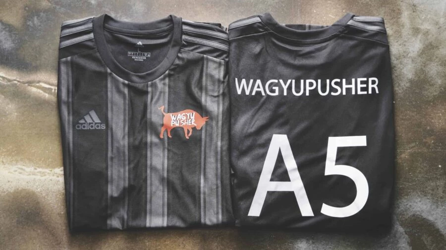 WagyuPusher Fodboldtrøje stribet med tryk